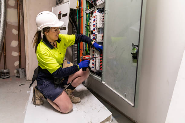 Best Electrical Installation Contractor  in Lake Wazeecha, WI